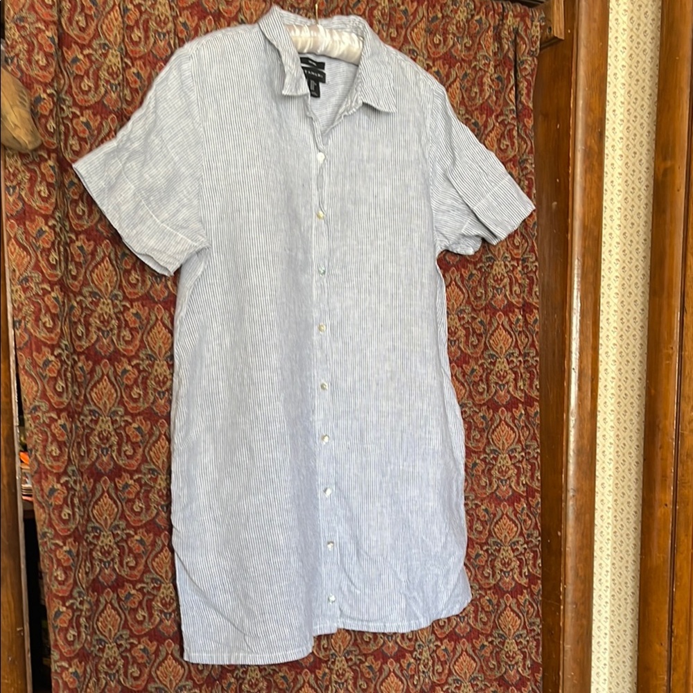 TAHARI WM XL Shirt Waist 100% Linen Dress Tunic Blue White 
Pockets Excellent